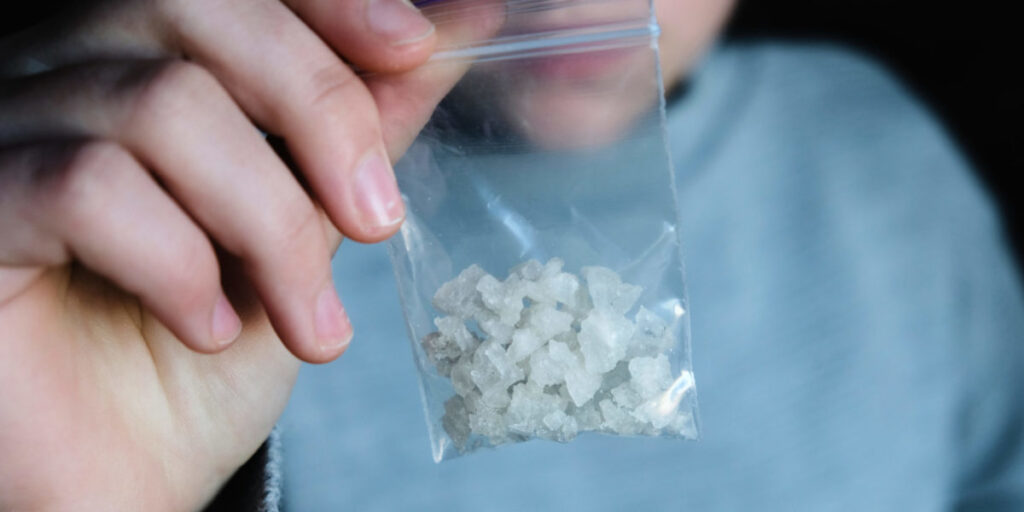 Get To Know The 5 Major Signs of Crystal Meth Addiction
