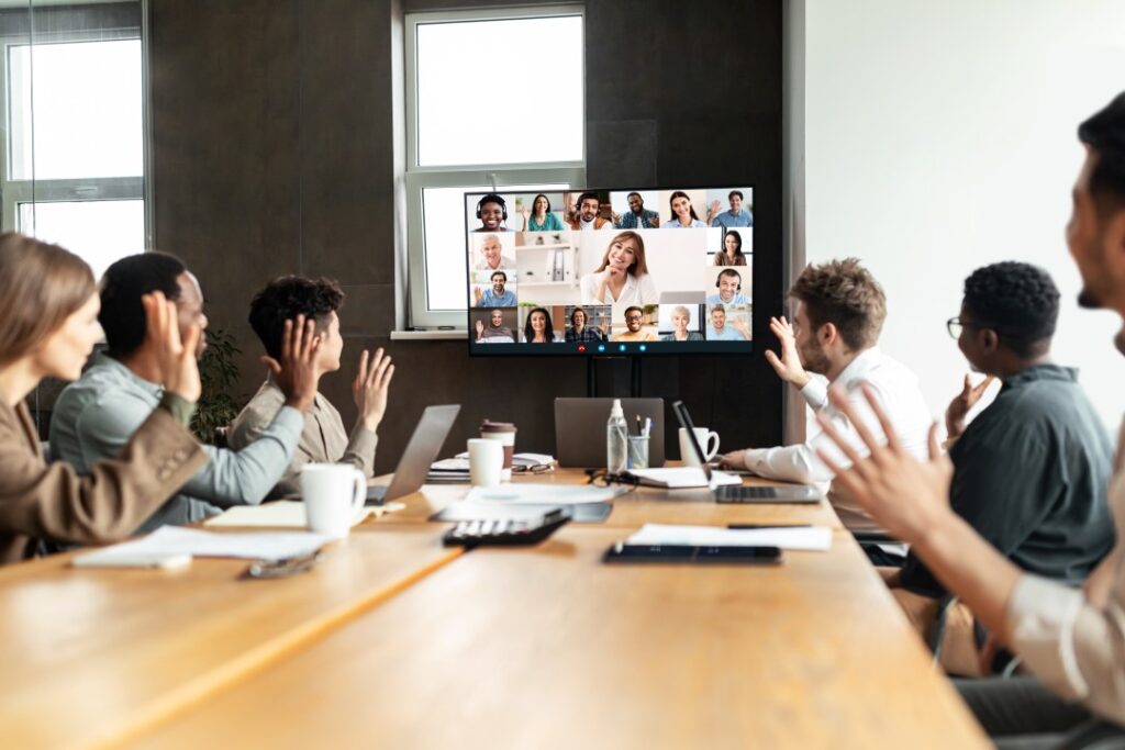 How Technology Can Make Your Meetings More Effective