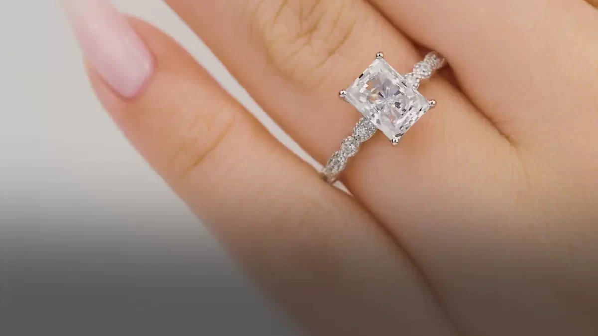 Top tips for Buying the Best Fake Diamond Ring
