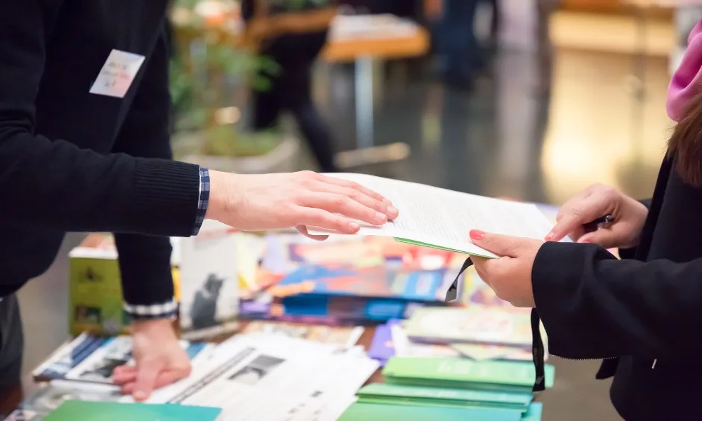 Why Choosing the Right Print Shop Still Matters for Business, Events, and Everyday Marketing