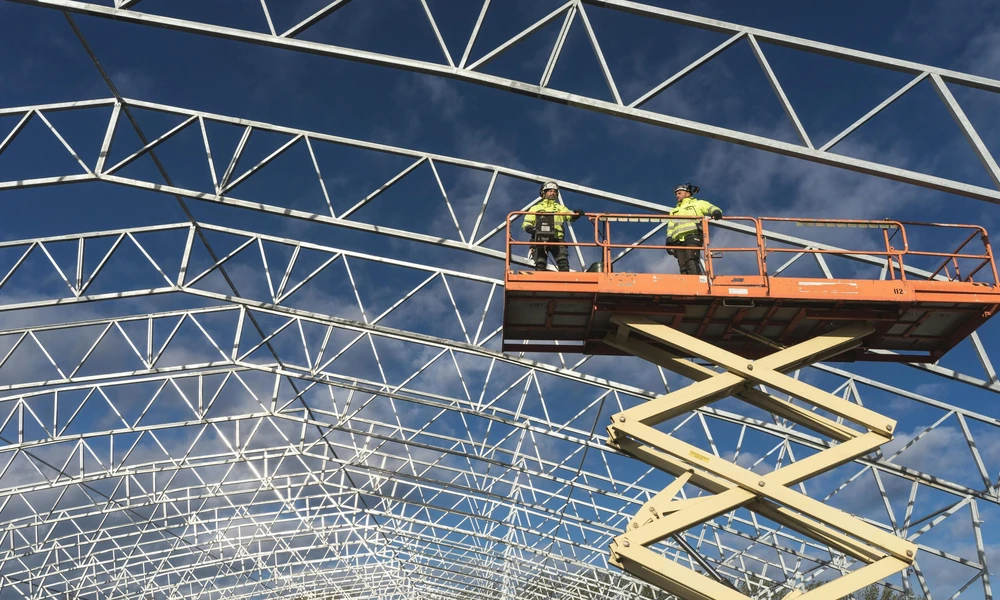 How Businesses Save Costs with Scissor Lift Rental Solutions